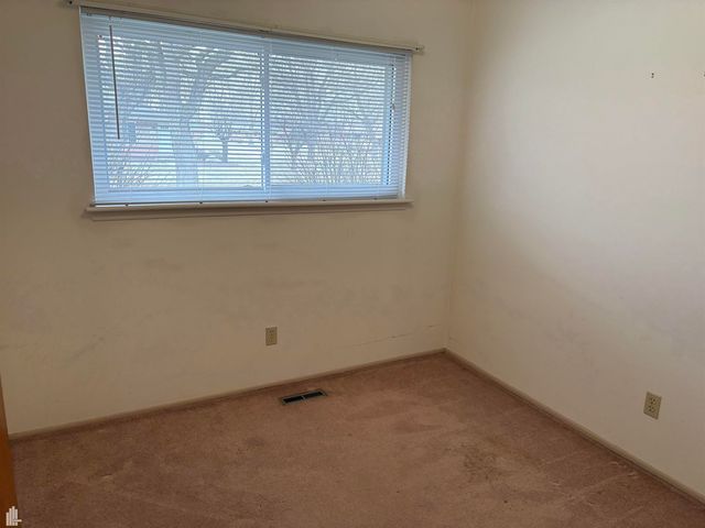 32245 Wareham Drive, Warren, MI 48092