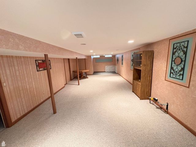 32245 Wareham Drive, Warren, MI 48092