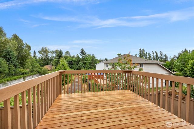15223 27th Place W, Lynnwood, WA 98087