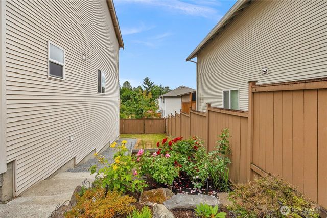 15223 27th Place W, Lynnwood, WA 98087