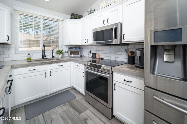 1256 E UTOPIA Road, Phoenix, AZ 85024