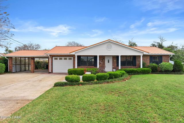 811 S Highline Drive, Panama City, FL 32404