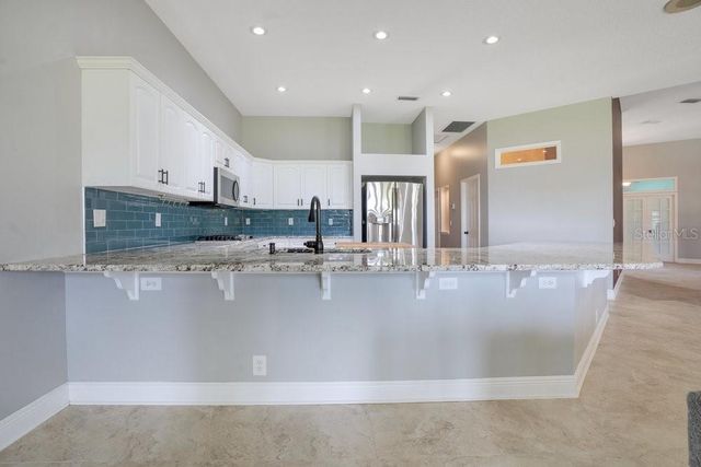 751 ERROL PARKWAY, Apopka, FL 32712