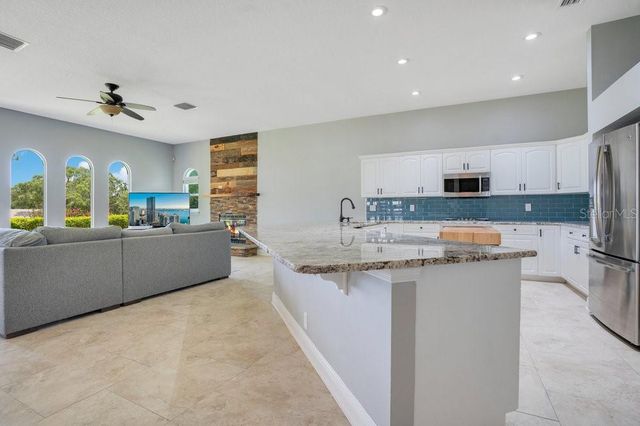 751 ERROL PARKWAY, Apopka, FL 32712