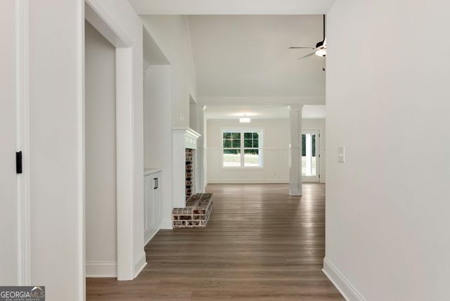 6376 Brockton Loop, Jefferson, GA 30549