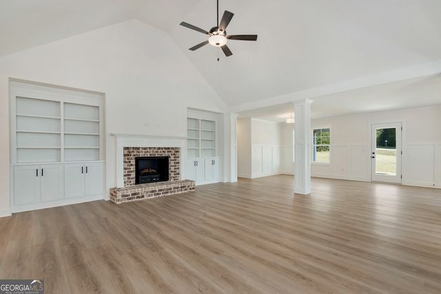 6376 Brockton Loop, Jefferson, GA 30549