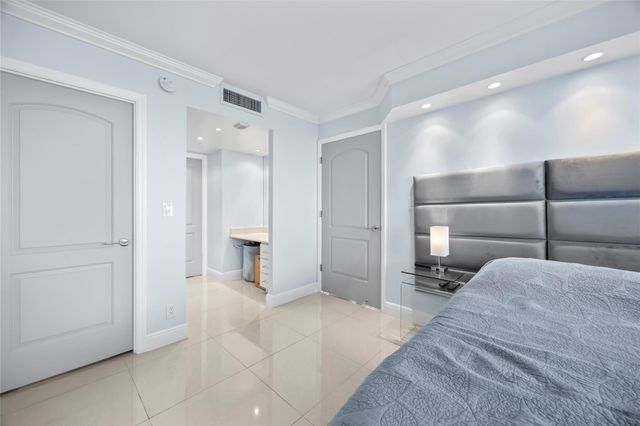 2030 S Ocean Drive 1216, Hallandale Beach, FL 33009