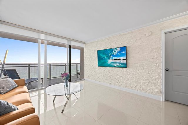 2030 S Ocean Drive 1216, Hallandale Beach, FL 33009