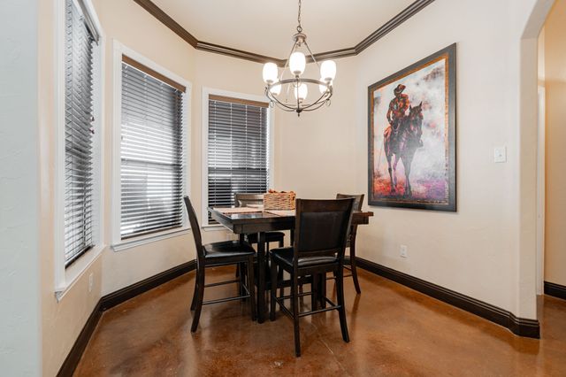 910 Angus Road, Waxahachie, TX 75167