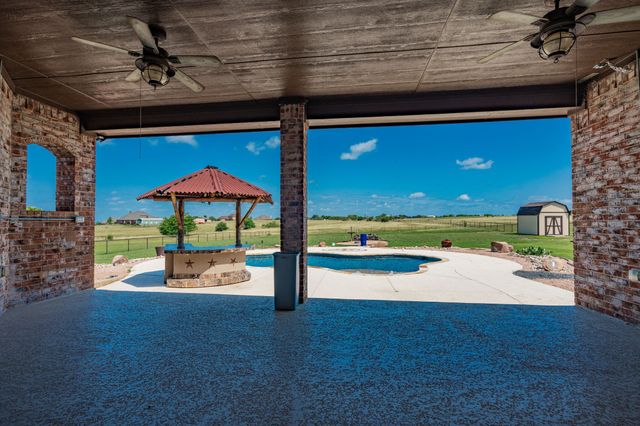 910 Angus Road, Waxahachie, TX 75167