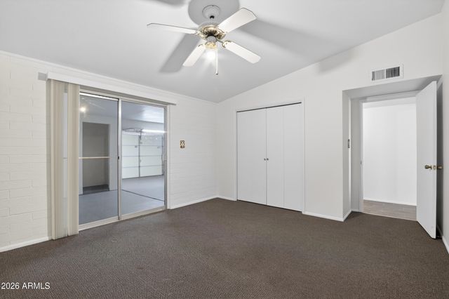 10582 W OAKMONT Drive, Sun City, AZ 85351