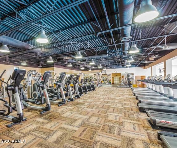 10582 W OAKMONT Drive, Sun City, AZ 85351