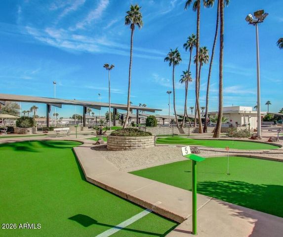 10582 W OAKMONT Drive, Sun City, AZ 85351