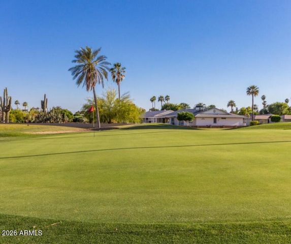 10582 W OAKMONT Drive, Sun City, AZ 85351