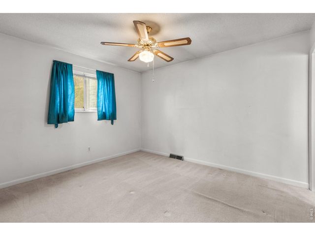 1931 34th Ave, Greeley, CO 80634