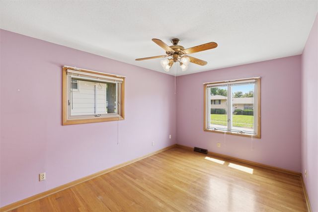 3905 Bel Aire Road, Des Moines, IA 50310