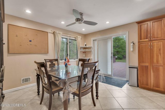 3 Cardinal Road, Holmdel, NJ 07733