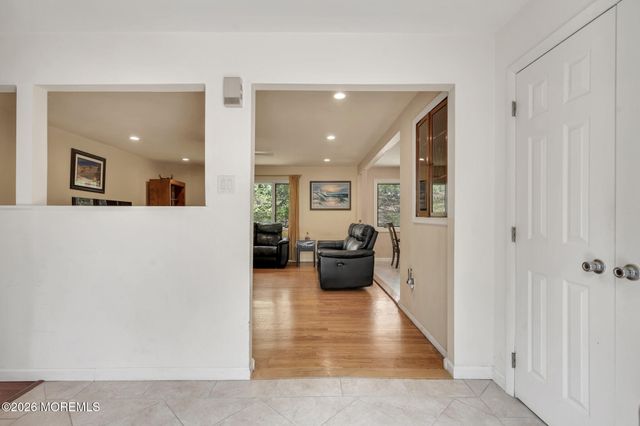 3 Cardinal Road, Holmdel, NJ 07733