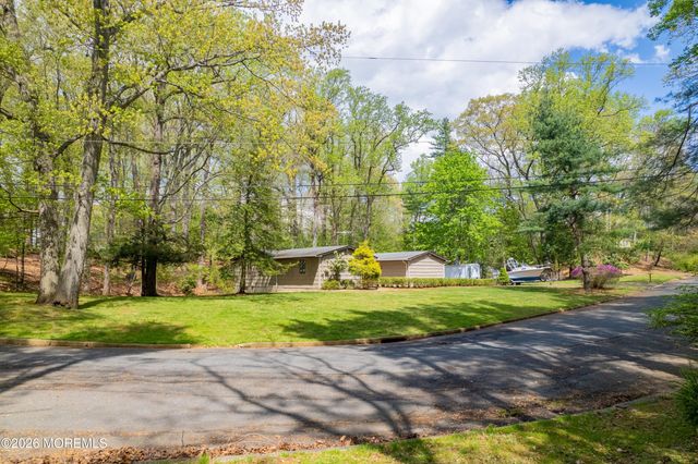 3 Cardinal Road, Holmdel, NJ 07733