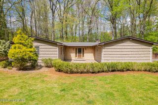 3 Cardinal Road, Holmdel, NJ 07733