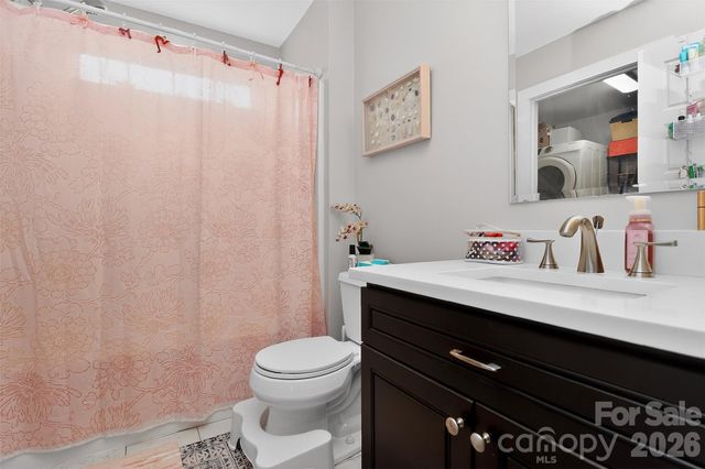 4231 Craig Avenue, Charlotte, NC 28211