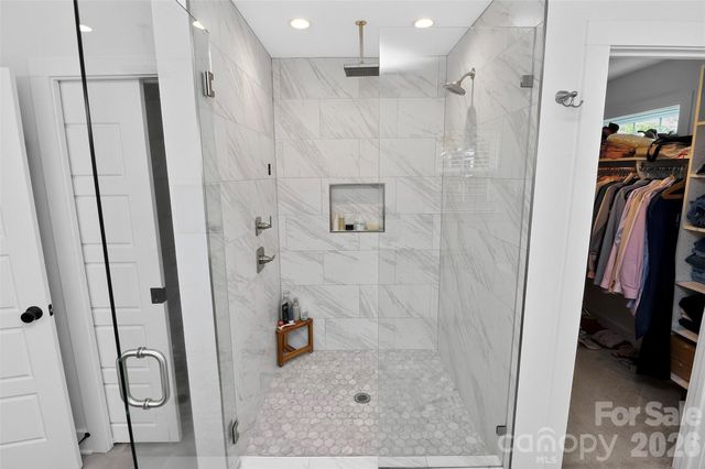 4231 Craig Avenue, Charlotte, NC 28211