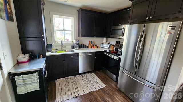 4231 Craig Avenue, Charlotte, NC 28211