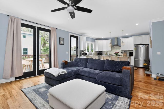 4231 Craig Avenue, Charlotte, NC 28211