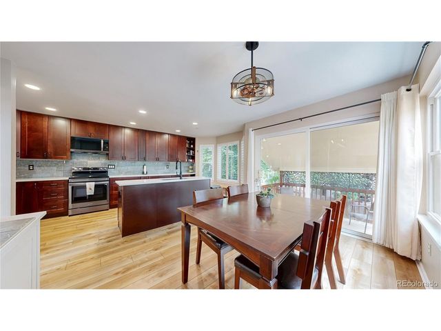 2161 E Phillips Ln, Littleton, CO 80122