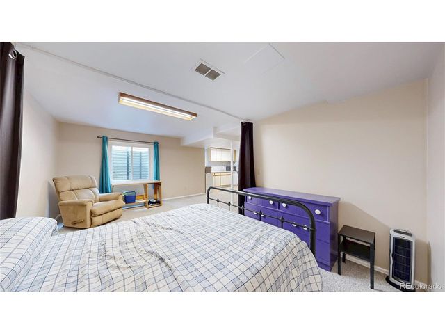2161 E Phillips Ln, Littleton, CO 80122