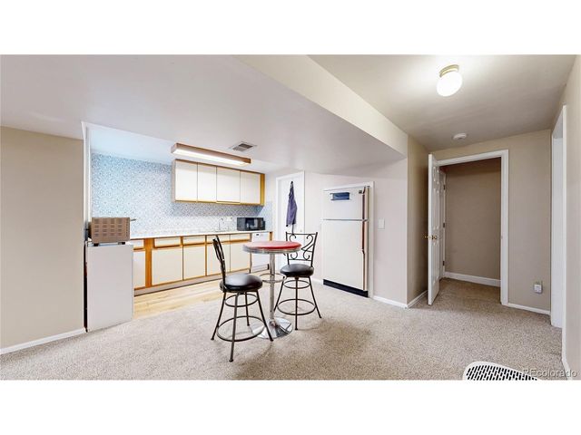 2161 E Phillips Ln, Littleton, CO 80122