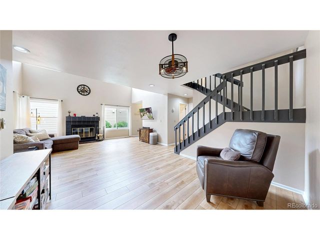 2161 E Phillips Ln, Littleton, CO 80122
