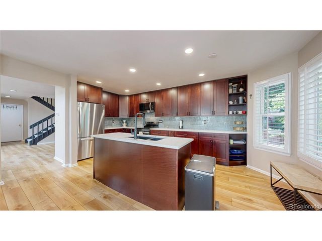 2161 E Phillips Ln, Littleton, CO 80122