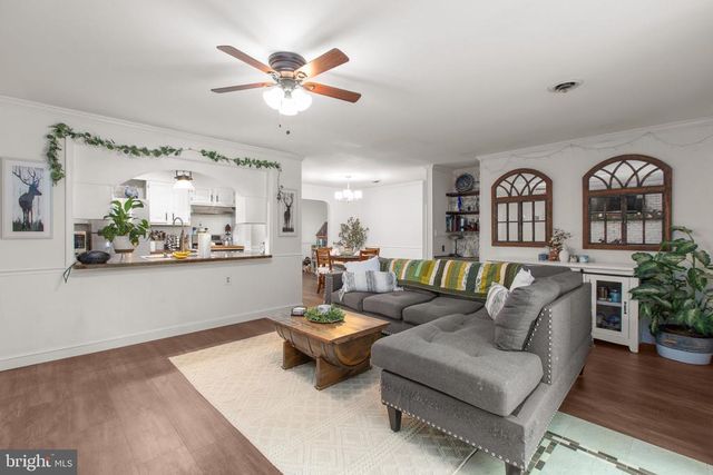 4281 BEAR BUG LN, Bealeton, VA 22712