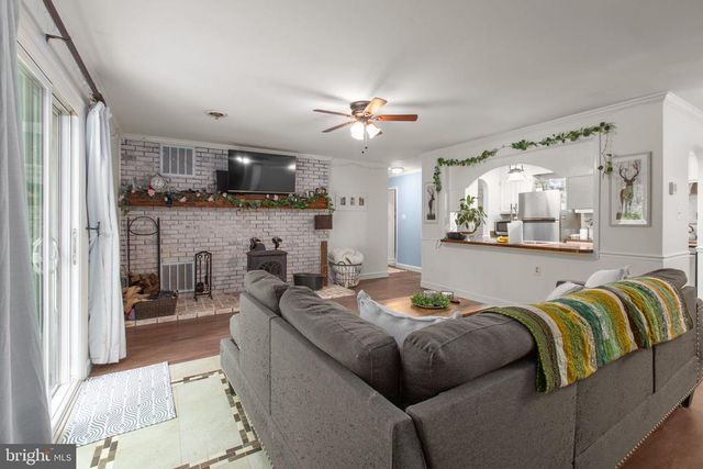 4281 BEAR BUG LN, Bealeton, VA 22712