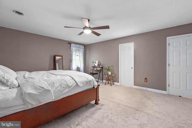 4281 BEAR BUG LN, Bealeton, VA 22712