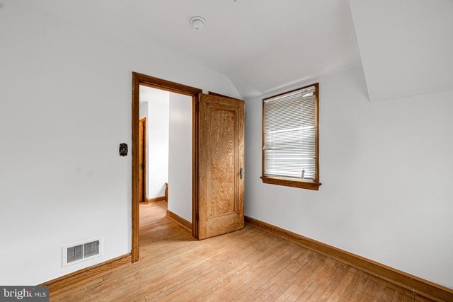 1124 45TH PL SE, Washington, DC 20019