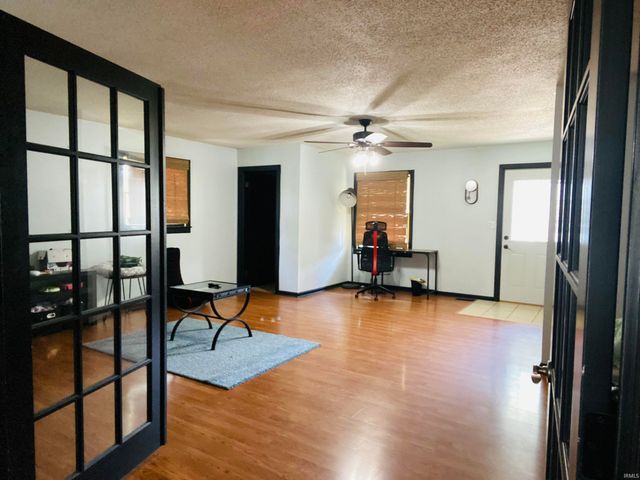 706 11th Street, Tell City, IN 47586