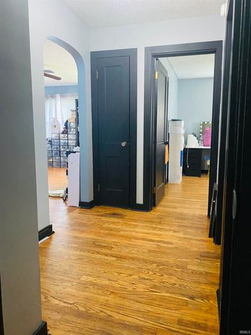 706 11th Street, Tell City, IN 47586