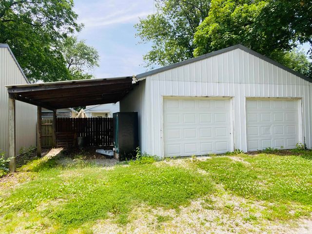 706 11th Street, Tell City, IN 47586