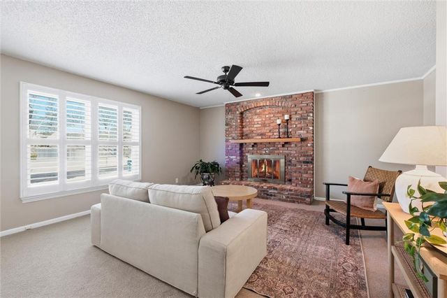 12711 W 101st Street, Lenexa, KS 66215