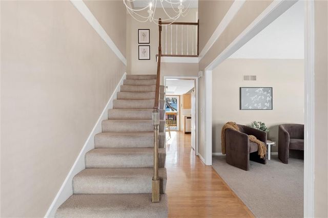 12711 W 101st Street, Lenexa, KS 66215