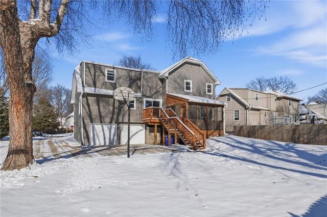 12711 W 101st Street, Lenexa, KS 66215