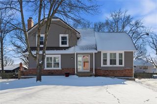 12711 W 101st Street, Lenexa, KS 66215