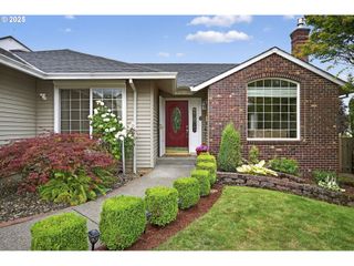 357 Sw 30TH Ct, Troutdale, OR 97060