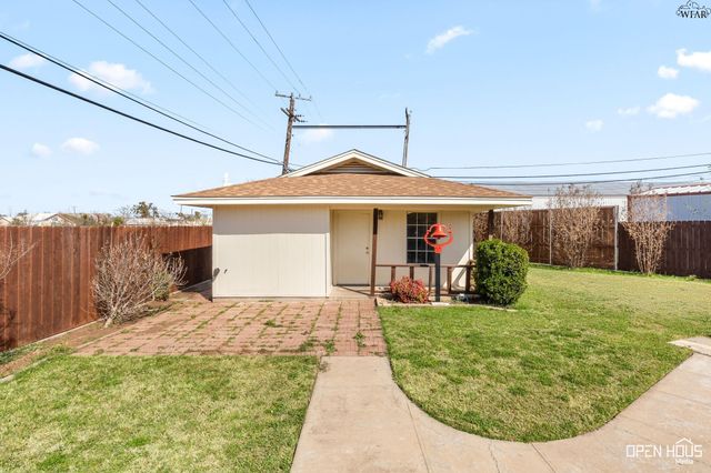 1518 SOUTHWINDS DRIVE, Wichita Falls, TX 76302