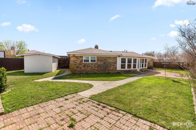 1518 SOUTHWINDS DRIVE, Wichita Falls, TX 76302