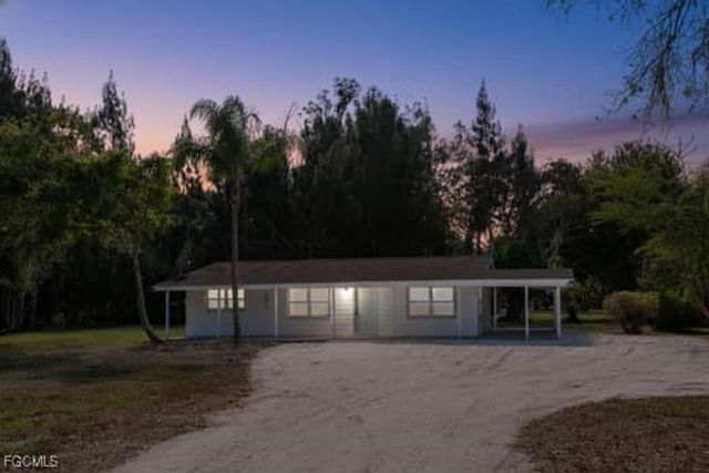 17770 Palm Beach BLVD, Alva, FL 33920