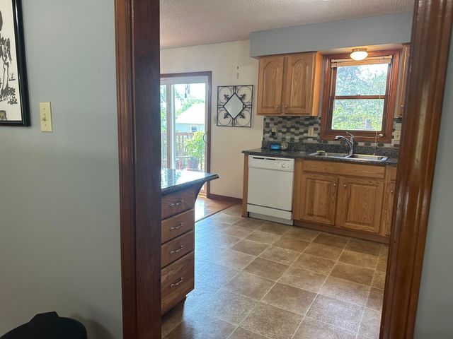 3701 MADERA DR, Columbia, MO 65203
