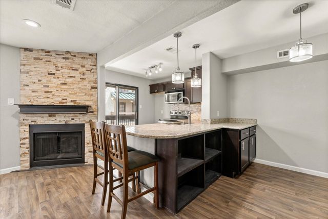 336 Melrose Drive 19D, Richardson, TX 75080